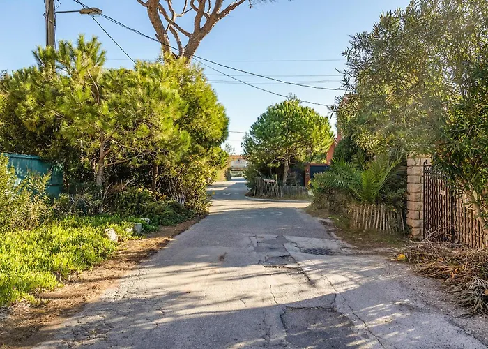 Apartamento Awesome In With Wifi